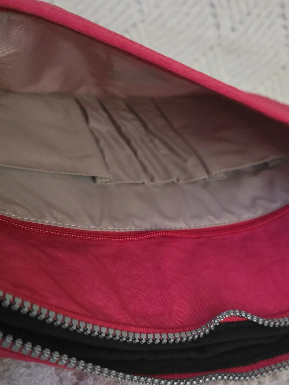 Kipling Hot Pink Laptop Sleeve with Front Pocket